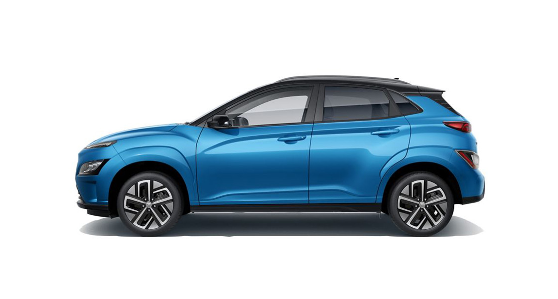 Kona electric - side - The sporty silhouette is accentuated by the visual connection between the shoulder creases and the sharper, cleaner, more harmonious front end.